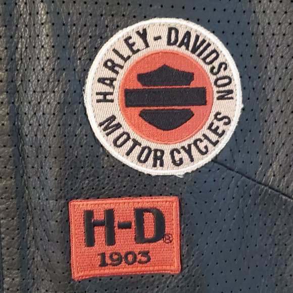 Harley Davidson Leather Jacket - Picture 6 of 7